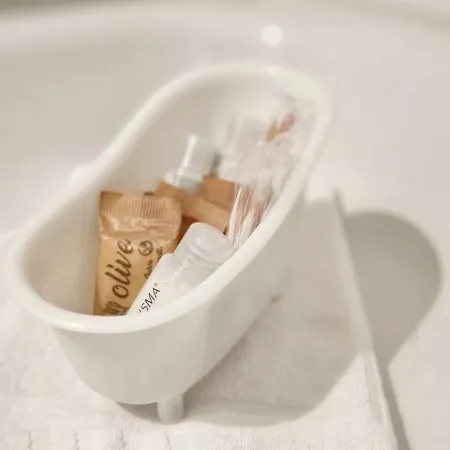 Km3 With Terrace Апартаменты